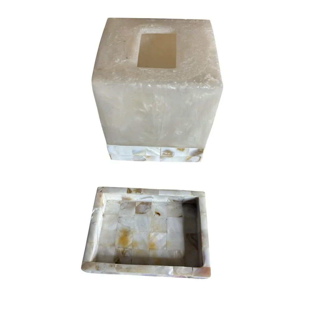 Capiz‎ Mother of Pearl Tissue Cover Soap Dish BB&B Vanity Accessory White 5.5